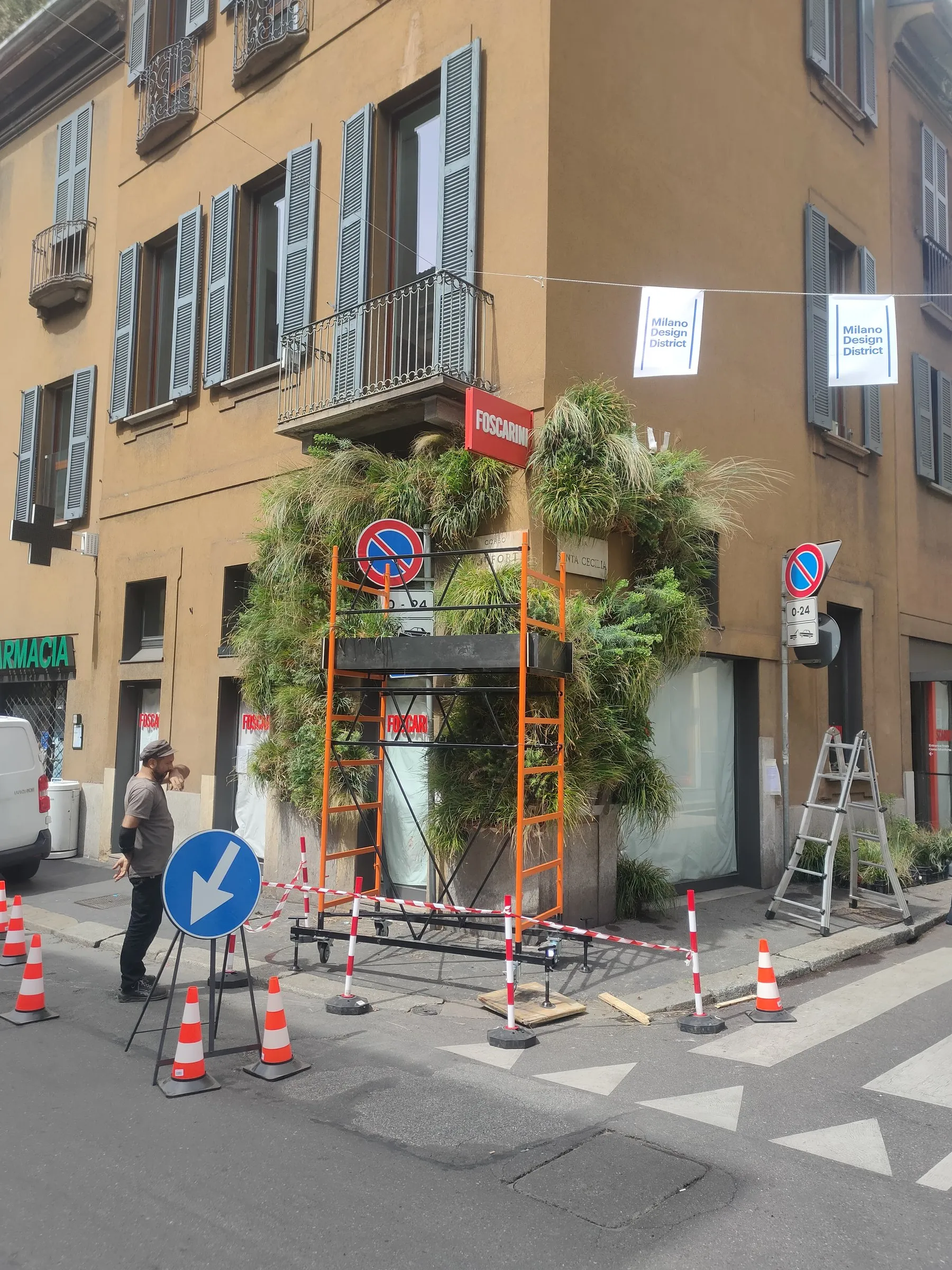 Installazione verde per Foscarini — 6